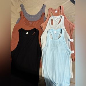 Old navy tank top bundle
